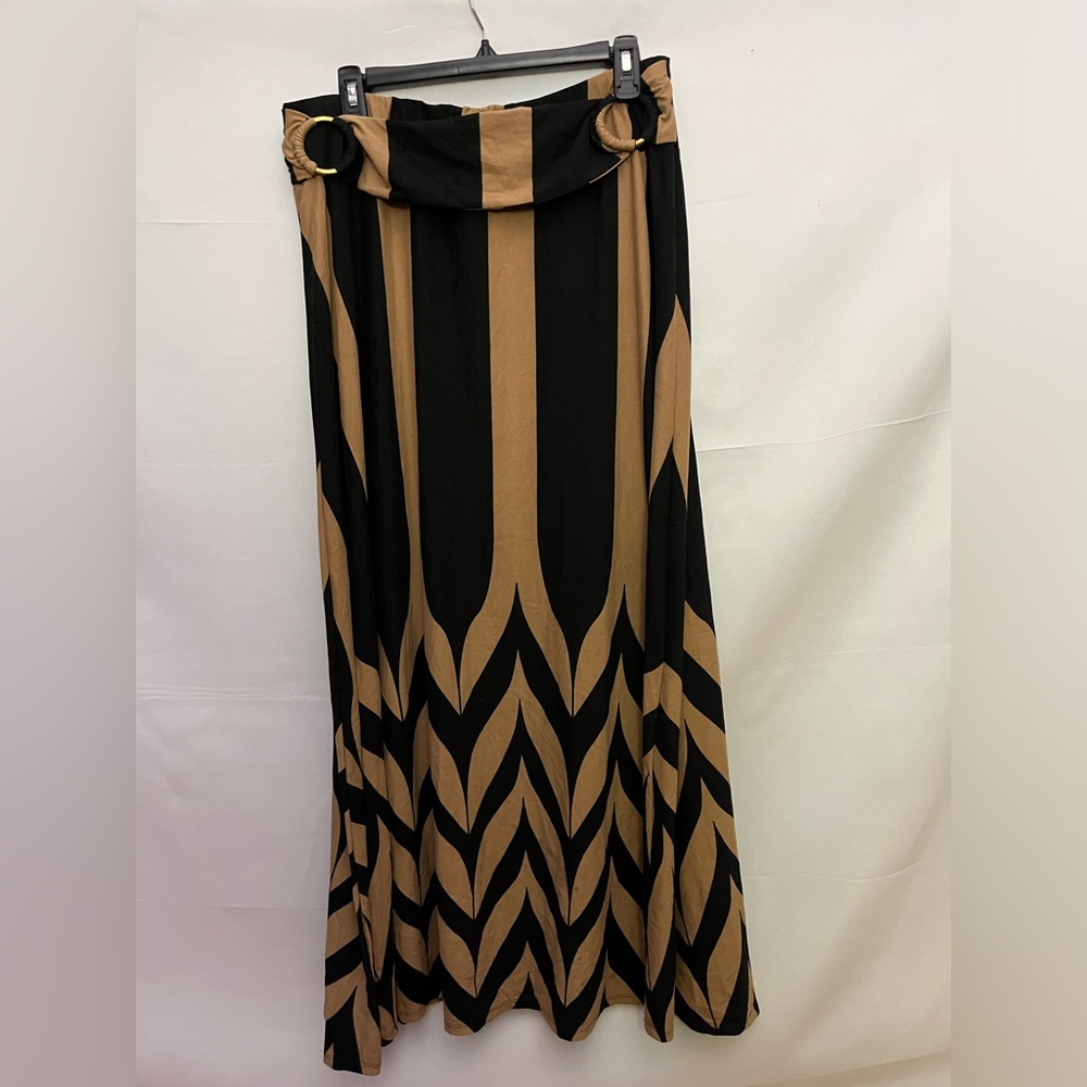 Robert Louis Women Maxi skirt size XL stretch